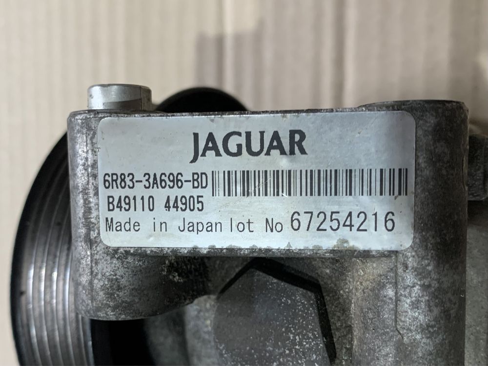 Pompa servo Jaguar XJ / XF / S TYPE : 6R83-3A696-BD