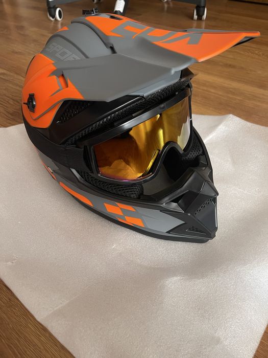 Мотокрос каска нова