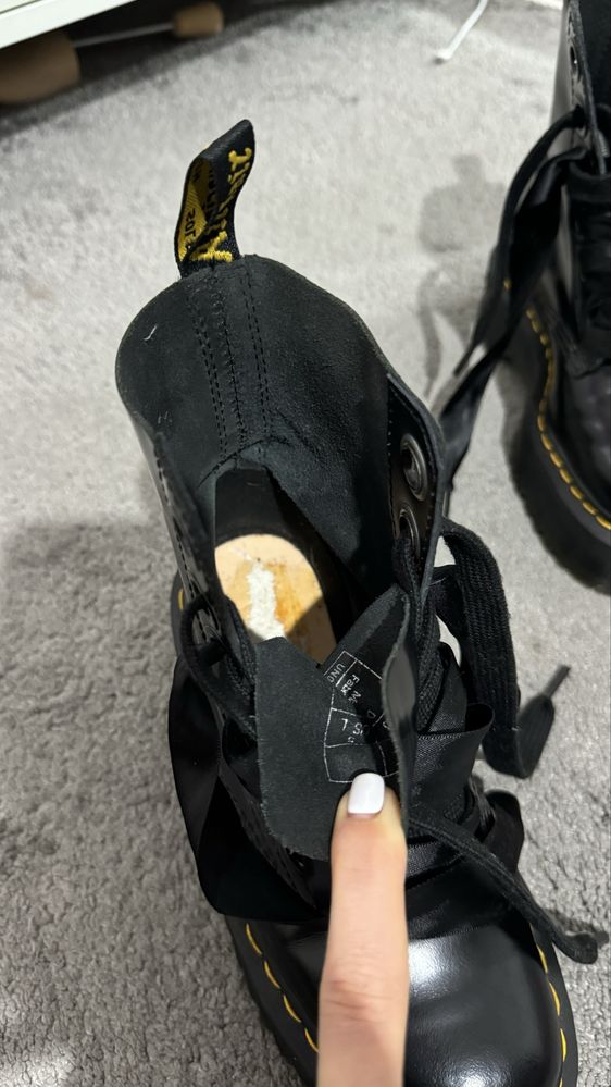 Dr Martens marimea 36
