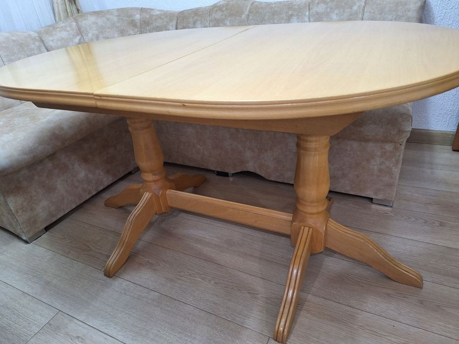 Маса кухненска овал