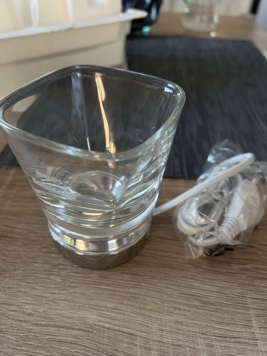 Зарядно за четка за зъби Philips sonicare