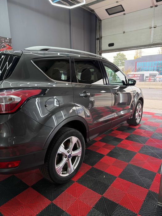 Ford Kuga Titanium / 2.0Tdci / 2018 / 4x4 IAWD / Automata / 180 CP