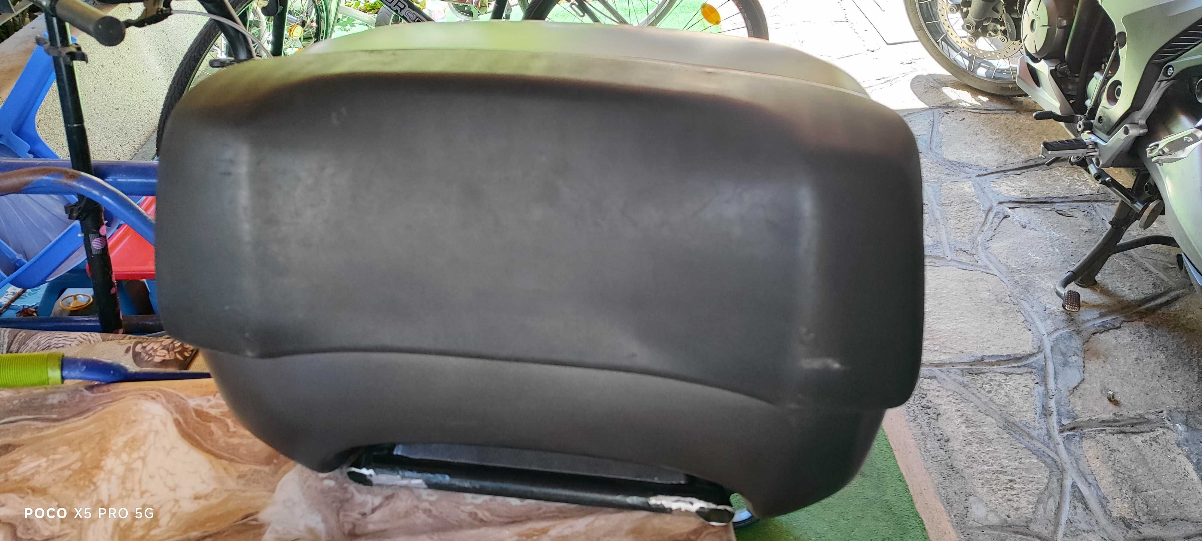 2 бр.Куфари GIVI 46