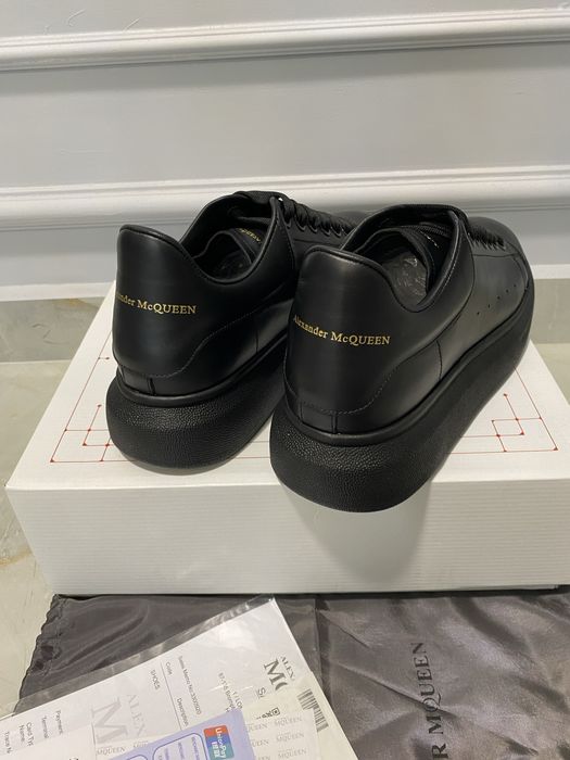 Adidasi McQueen Nou