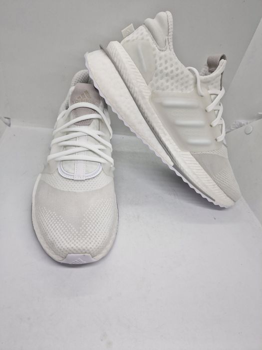 Adidas X_PLRBOOST nr. 39 1/3,40 2/3 fit jumătate de nr mai mare