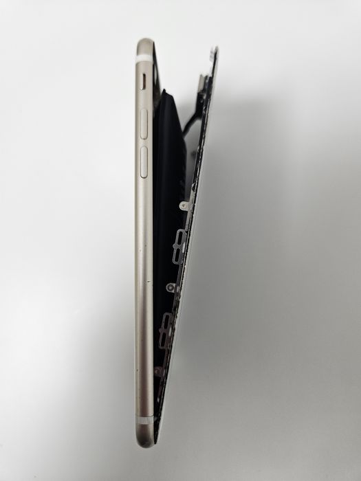 Iphone 7 defect pentru piese