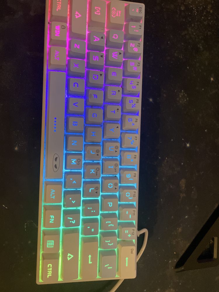 Tastatura mecanica gaming RBG