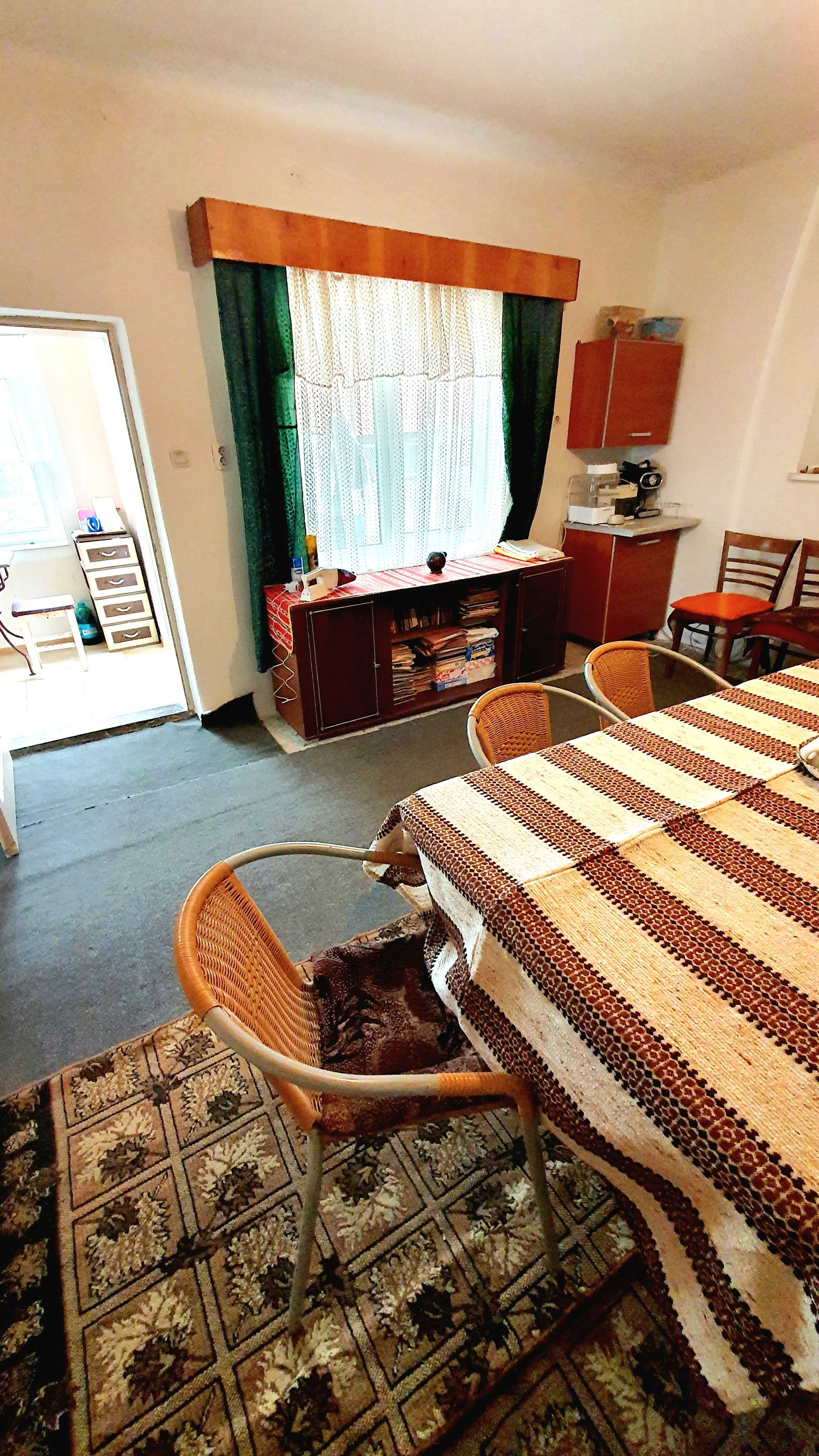 Casa de vanzare in Calanu Mic 2400mp teren