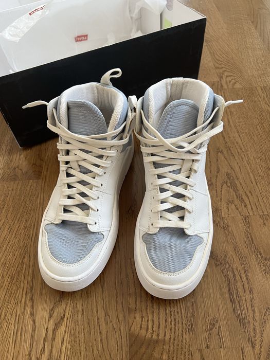 Кроссовки Levi’s , размер 38