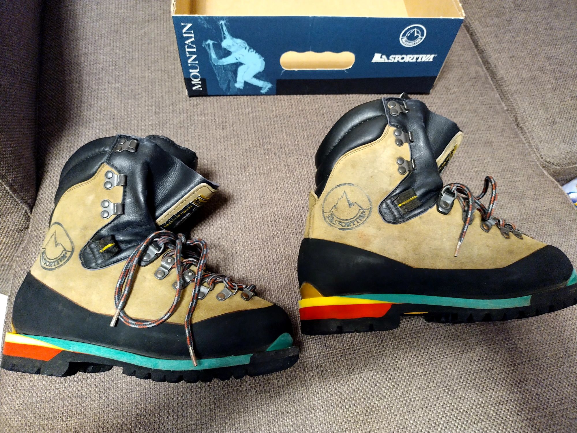 Туристически обувки La Sportiva - Nepal Top Naturale,