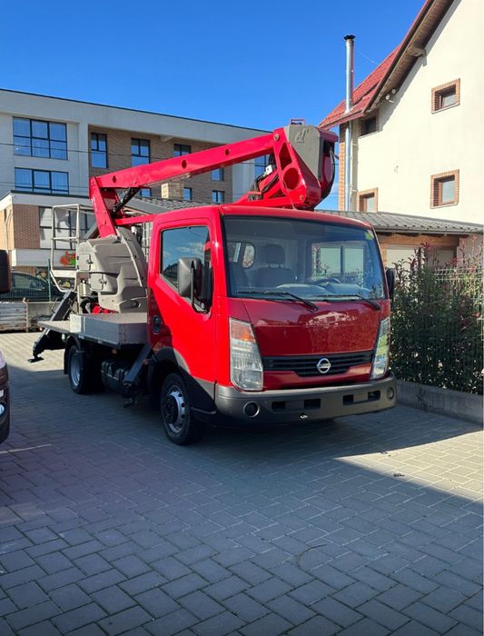 Nacela nissan castar 19m