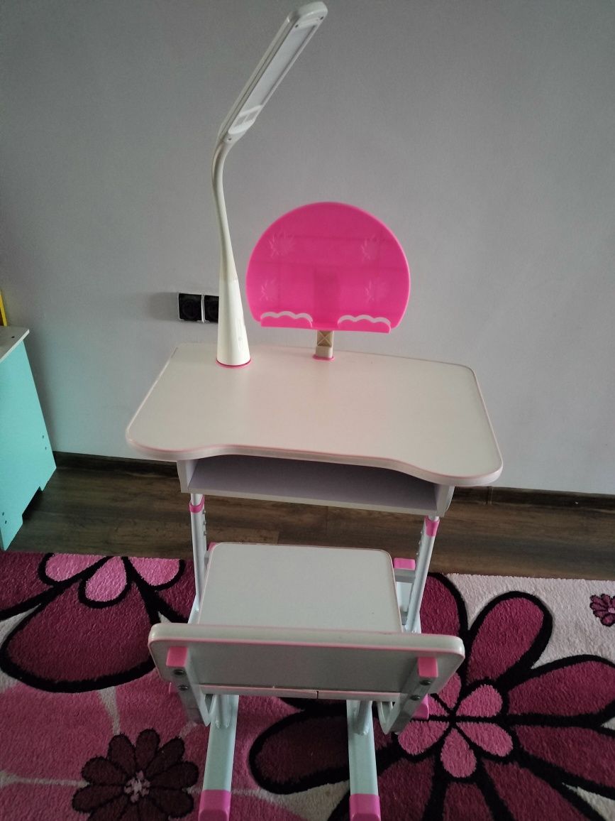 Birou cu scaun pentru copii Homcom, Lampa LED, Inaltime reglabila, MDF