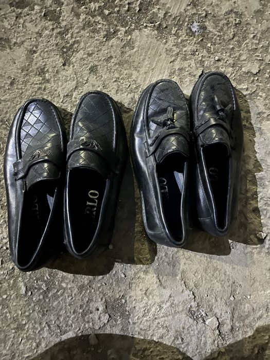 Продам туфли для мальчика 2штуки цена каждый 3000тг