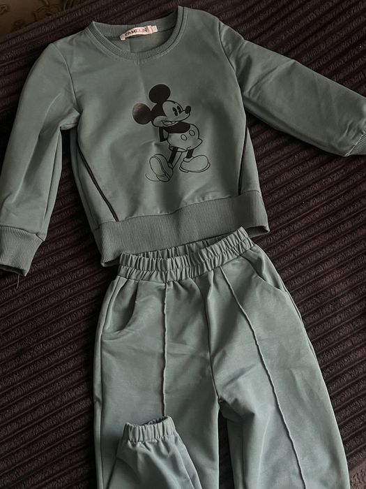 Продаю детскую одежду