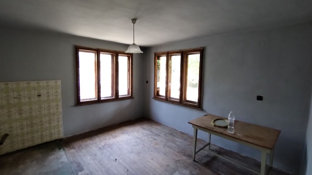 Продава се Къща в с. Петрич, Област София-област - 137 кв.м за 484 €/кв.м - Снимка #4