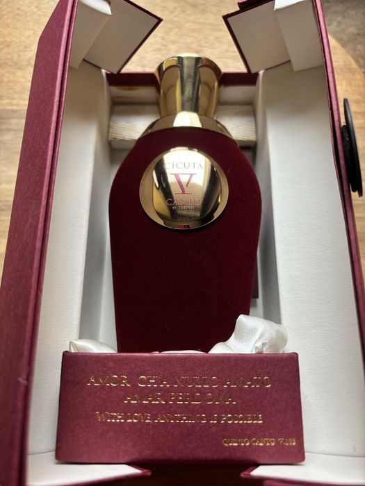 V Canto Cicuta Extract de Parfum 100ml