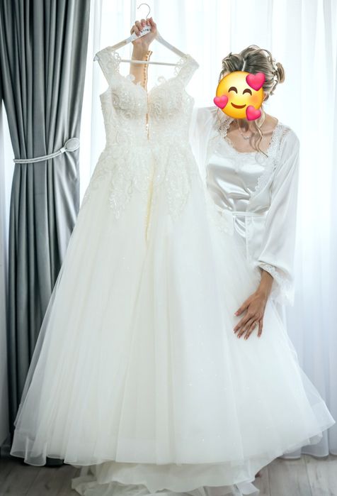 Vând ROCHIE DE MIREASĂ stil prințesă