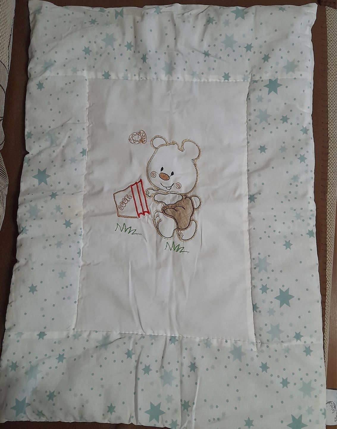 Завивка и възглавница за бебе