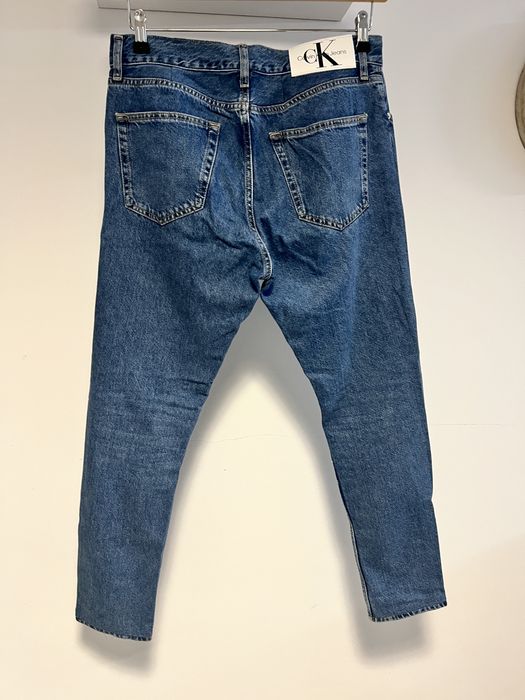 Blugi model Dad jeans Calvin Klein