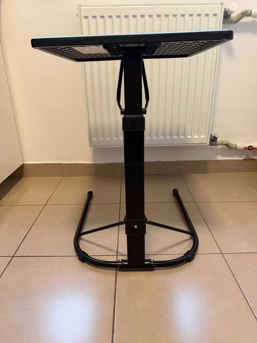 Măsuță multifuncțională ajustabilă