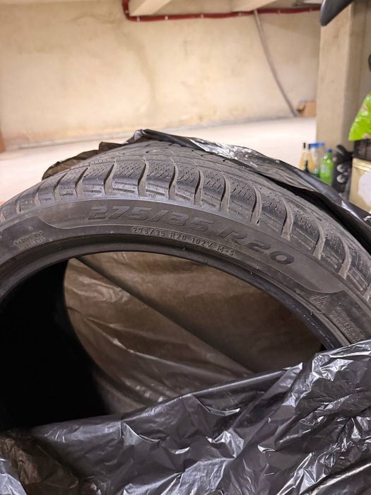 PIRELLI Зимни гуми 275/35/20