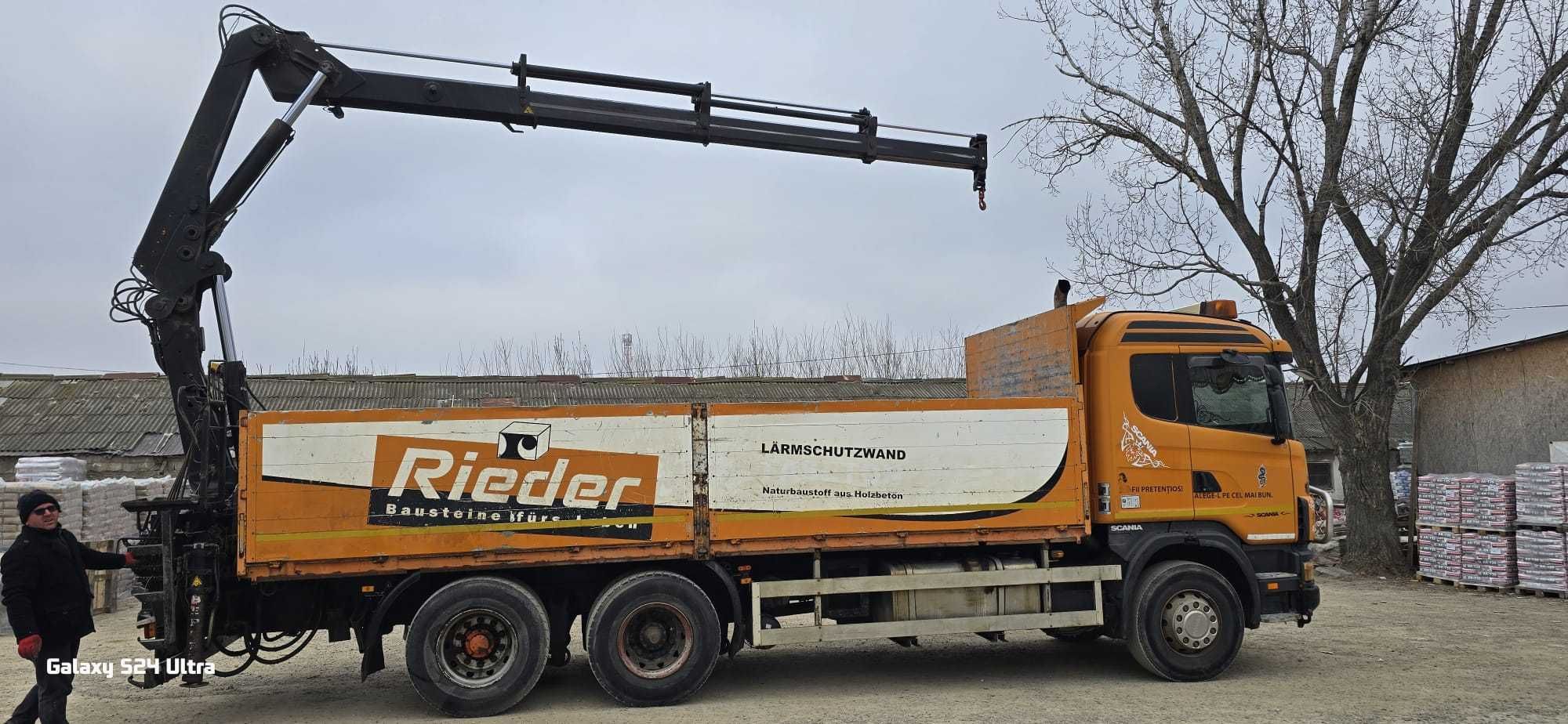SCANIA R 124 Camion cu macara