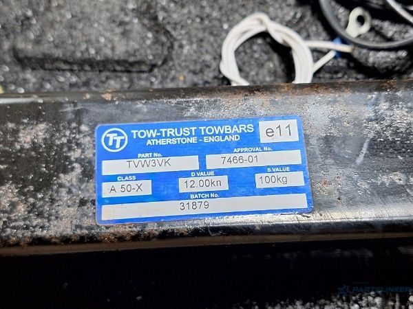 Carlig de remorcare VOLKSWAGEN PASSAT B8 2014 - 2023 TOW-TRUST TVW3VK