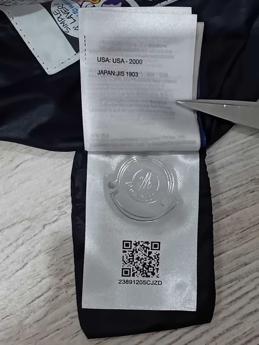 Vestă lungă cu puf pentru femei Moncler, mărimea 3 / M
