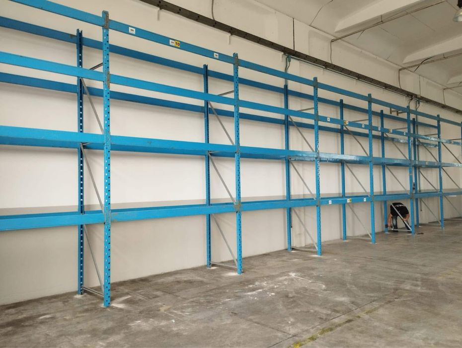 Rafturi metalice noi si sh