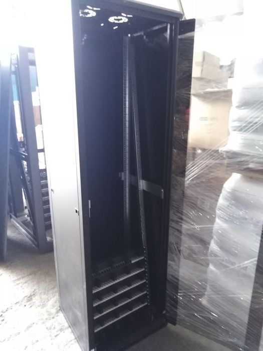 Шкаф комуникационен 80x60x200cm