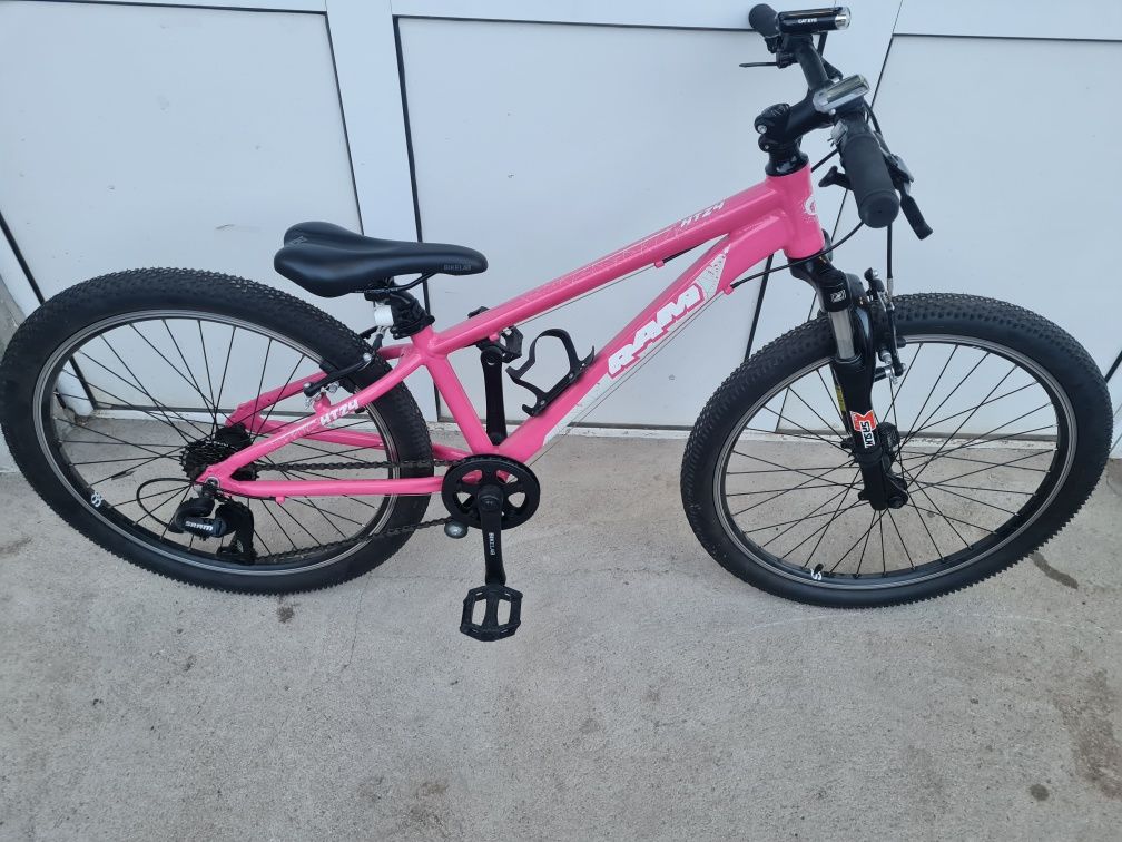 Продавам Ram HT 24 алуминиево детско колело за момиче