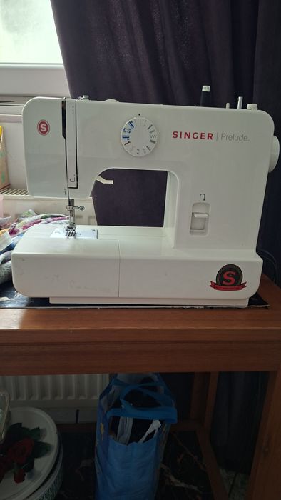 Masina de cusut singer prelude