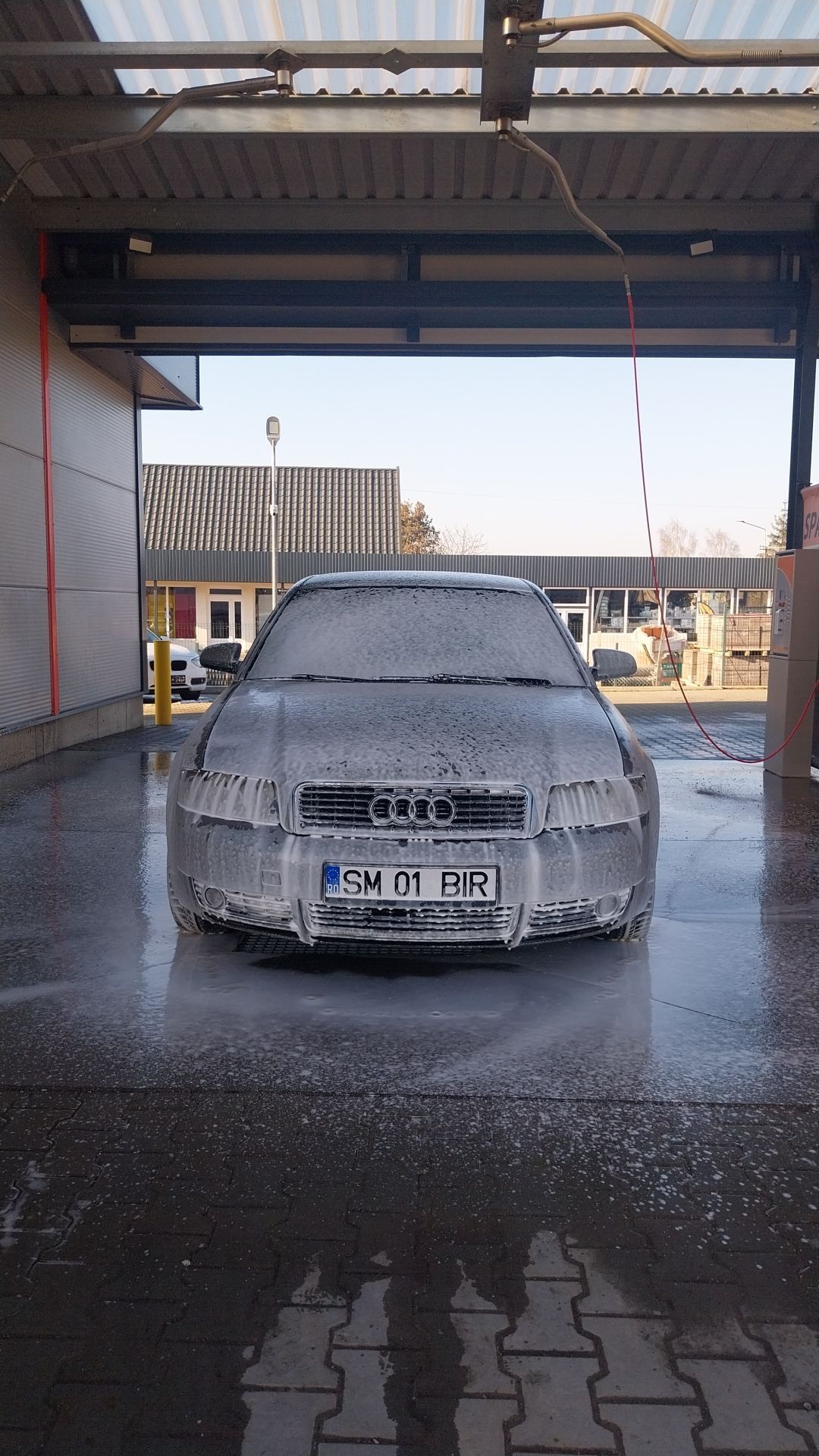 Vând Audi A4 B6,mai multe detalii la telefon