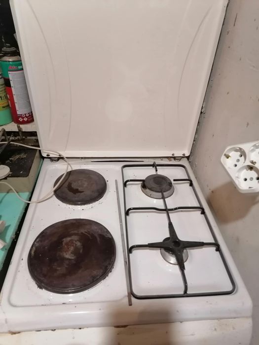 Готварска печка комбинирана!