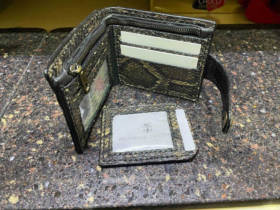 Кожаный бифолд, ручная работа, питон.