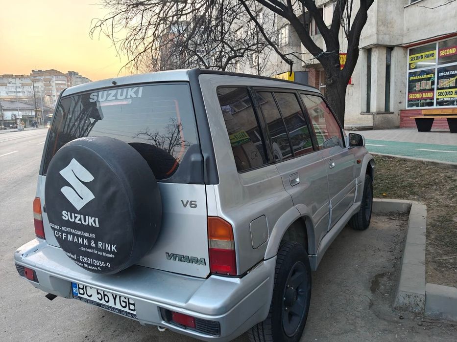 Suzuki Vitara, 2.0 benzină V6