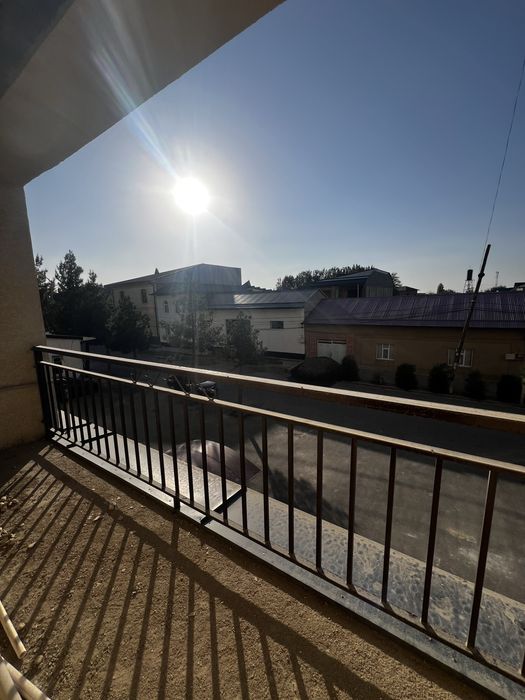 Uy sotiladi 2 xonali 63 m^2. Samarqand, Fotima Qosimova, Musiqa maktab