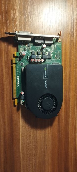 Продам видеокарту quadro 2000