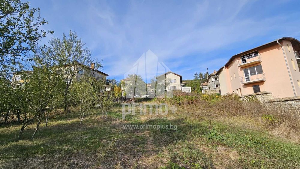 Продава се Парцел в Дебелец - 870 кв.м за 58 €/кв.м - Снимка #2