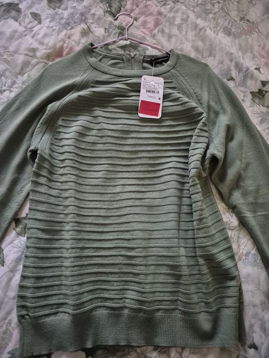 Женская кофточка