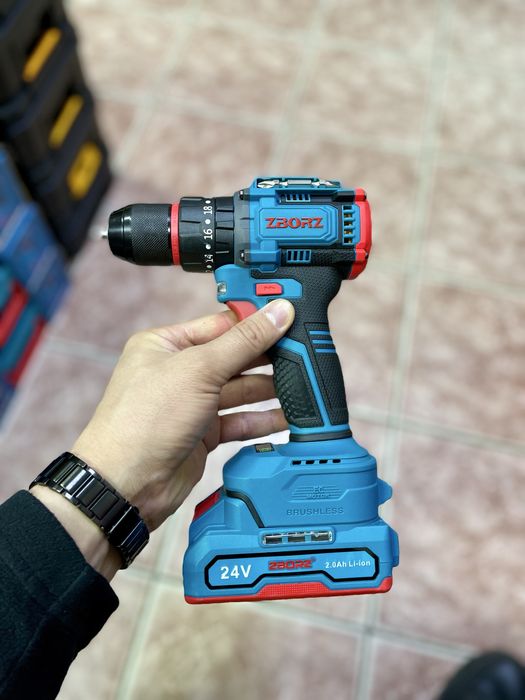 Аккумуляторный шуруповерт, Шуруповерт, Дрель