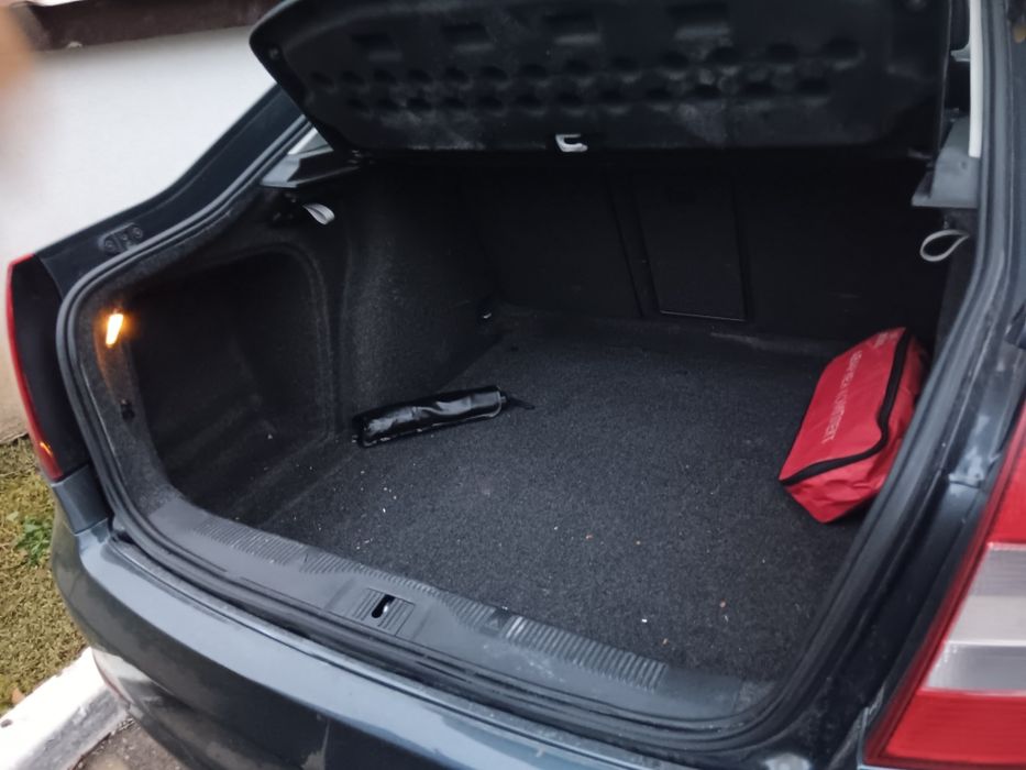 Шкода Октавия 1.8 ТSI