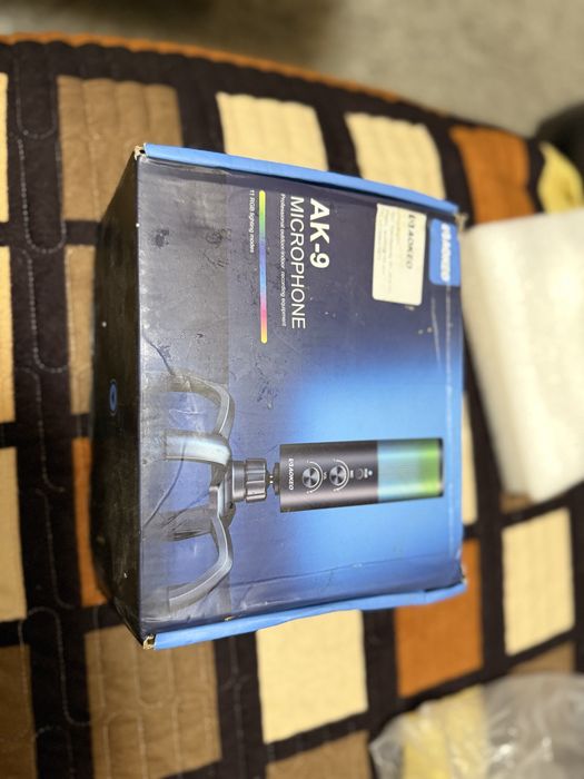 Microfon de gaming – sunet clar și profesional