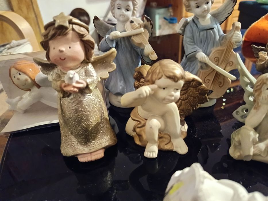 Статуетки на ангелчета