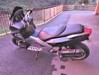 GILERA GP 800, Maxiscuter