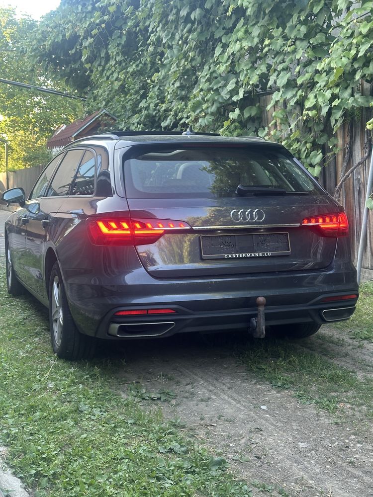 Audi A4 Avant 2.0 TDi 163 cp S-Tronic/Panoramic/piele/bord digital