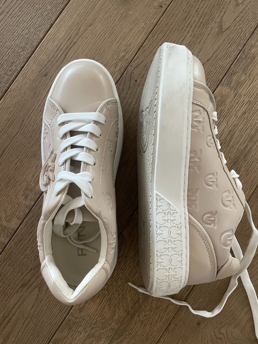 Сникърси Pinko Yoko 06-40 размер