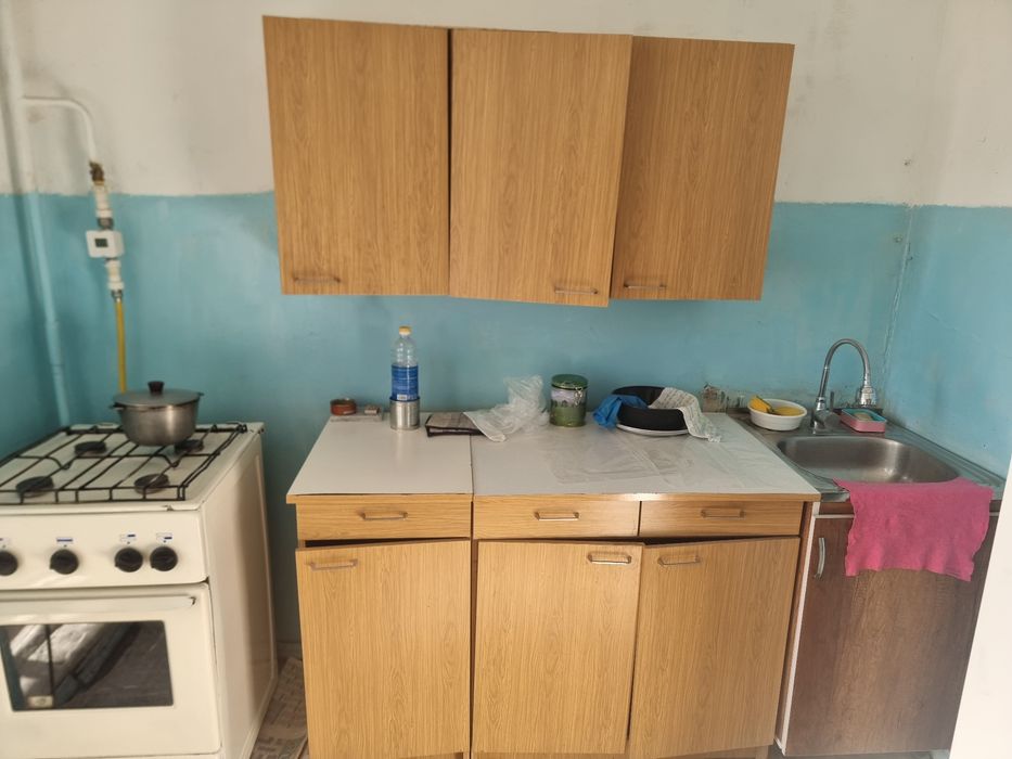 Продаётся кухонный гарнитура советский