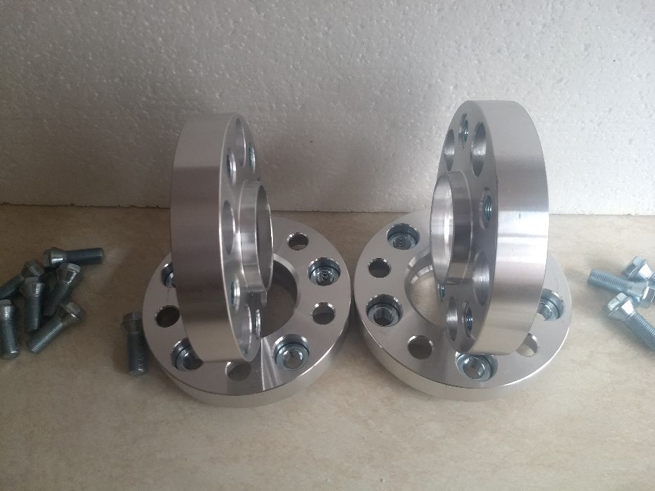 ‼️Ofertă ‼️Flanse Distantiere Dacia Duster 25 mm