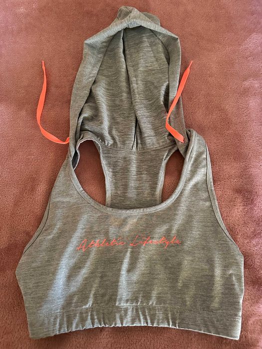 Дамски спортен топ